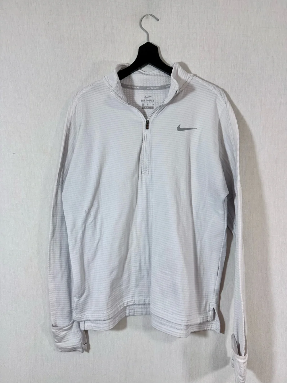 Nike M White Dri-FIT Quarter-Zip Pullover long sleeve shirt